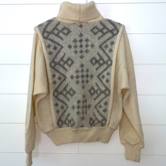 EVC 80s Women’s Icelandic Wool Knot Ski Vested Creme & Gray Sweater - Picture 5 of 5